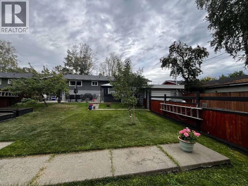 321 N OGILVIE STREET, Prince George, photo 3