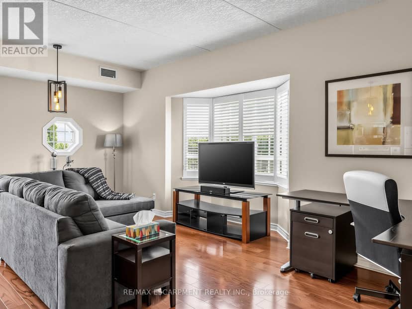 103 - 1379 Costigan Road, Milton, photo 8