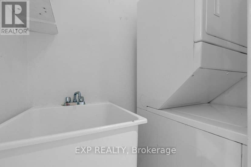 13 - 7035 Rexwood Road — photo 12 of 20