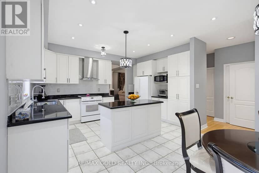 29 Blaketon Court — photo 12 of 40