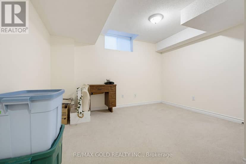 29 Blaketon Court — photo 35 of 40