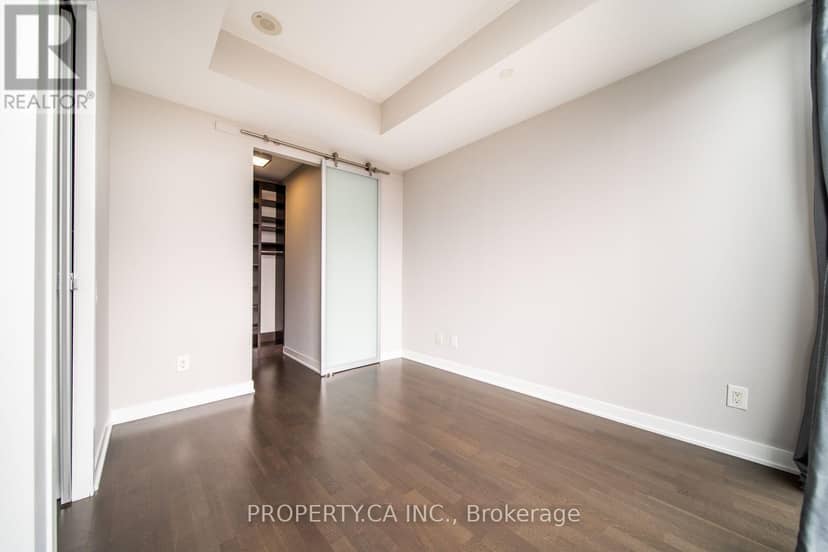 1215 - 88 Park Lawn Road — photo 13 of 40