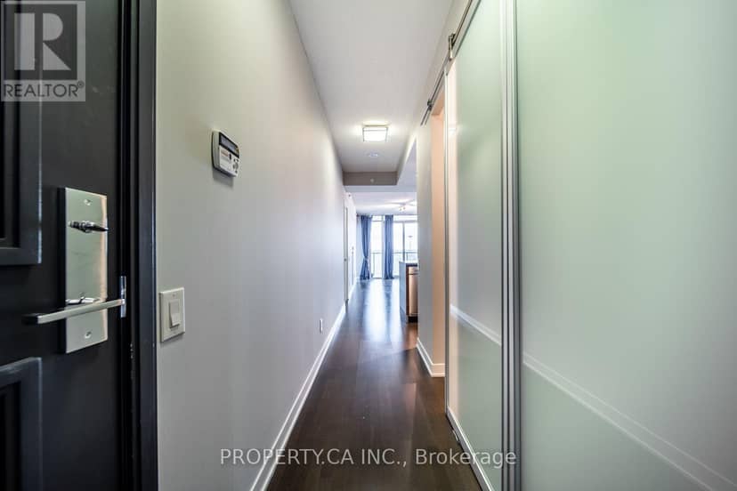 1215 - 88 Park Lawn Road — photo 19 of 40