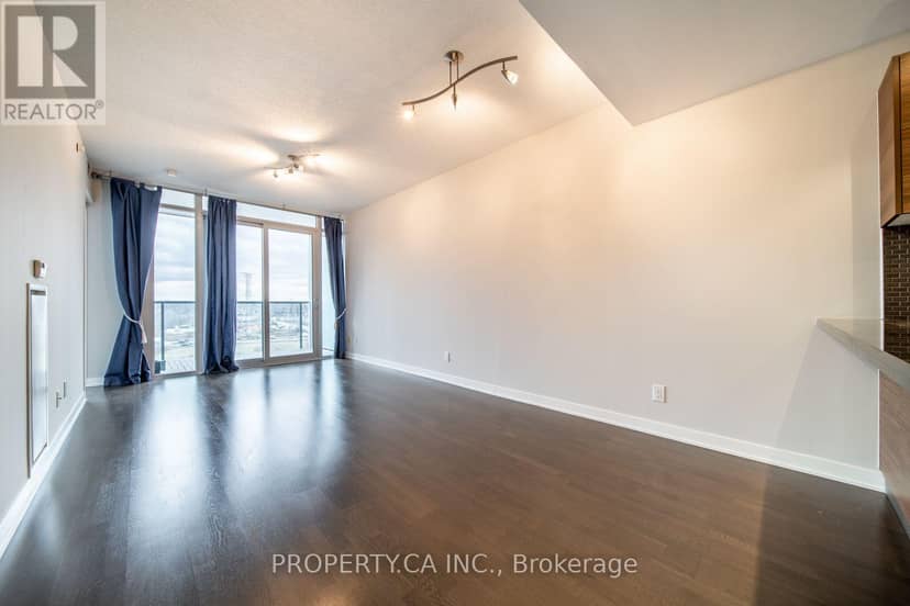 1215 - 88 Park Lawn Road — photo 9 of 40