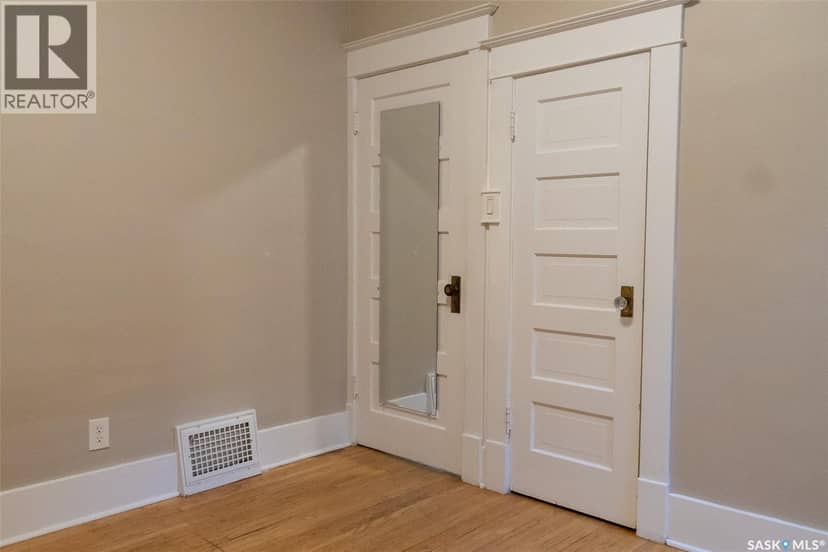 1019 C Avenue N — photo 17 of 32