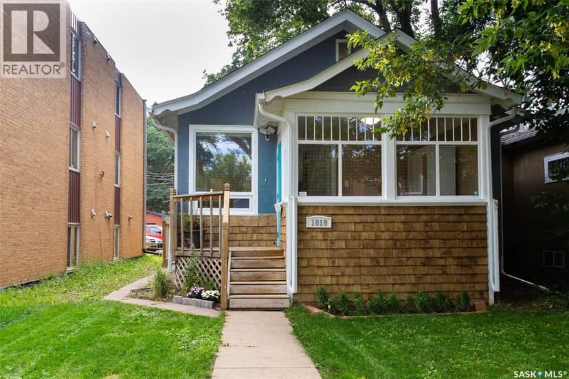 1019 C Avenue N, Saskatoon, photo 2