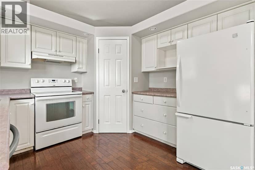 602 Haslam CRESCENT — photo 10 of 31