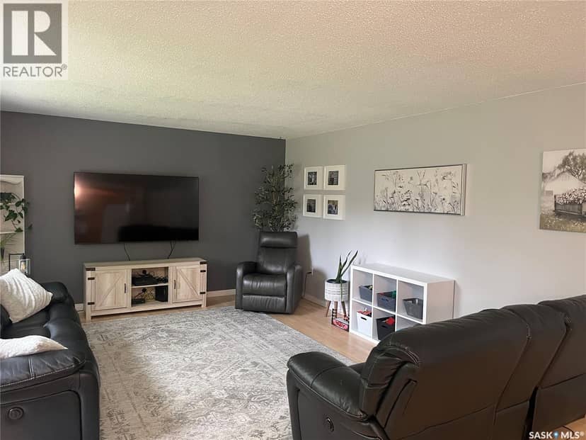 61 2nd STREET SW — photo 10 of 40