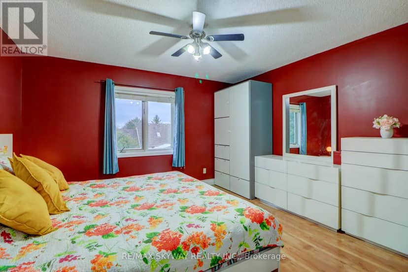282B Brock Street W — photo 16 of 32