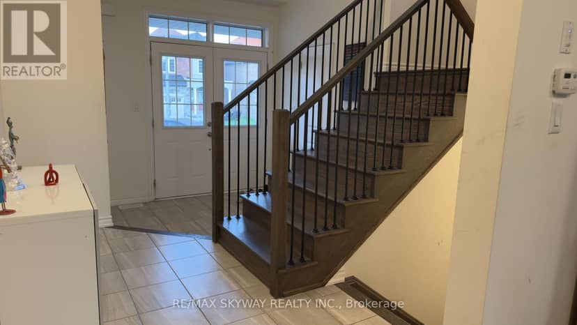 2170 Lozenby Street — photo 16 of 23