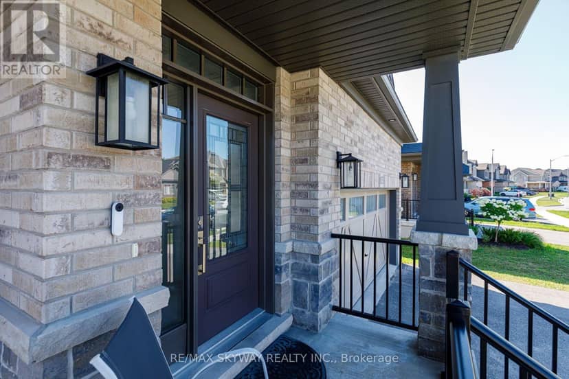 103 Plewes Drive W — photo 6 of 40
