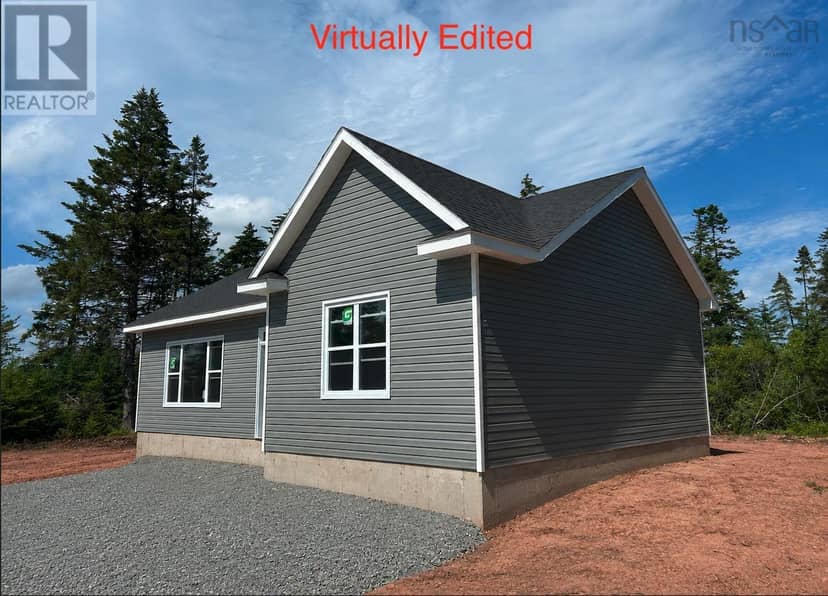 521 Lower Harmony Road, Harmony