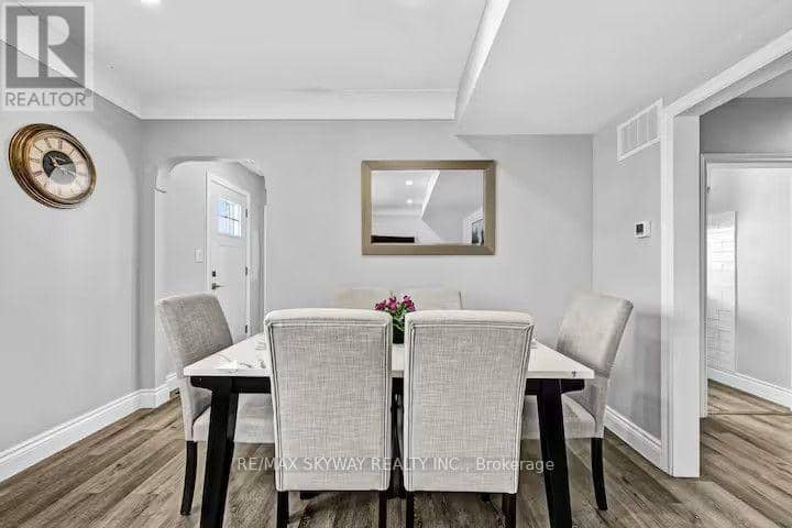 6292 Bellevue Street — photo 10 of 22
