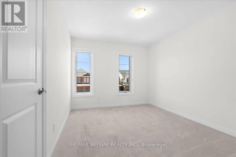 2 Georgina Street — photo 32 of 40