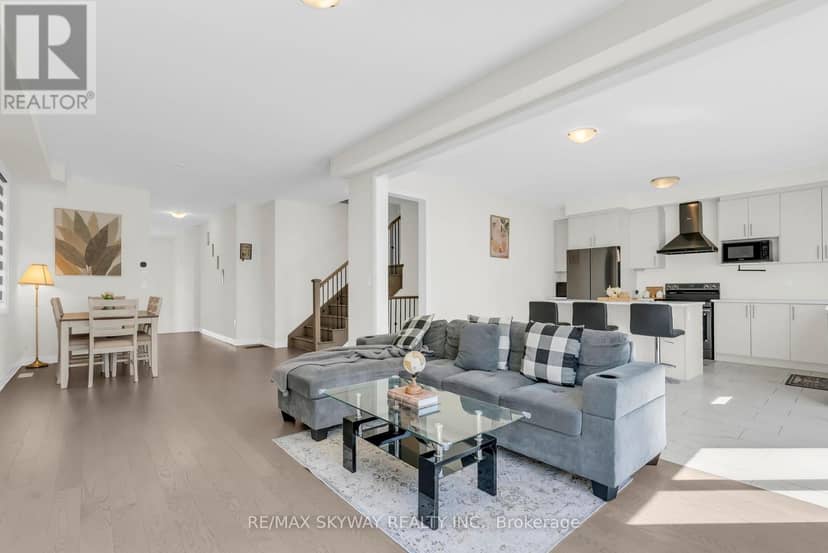 16 Tyler Avenue — photo 12 of 40