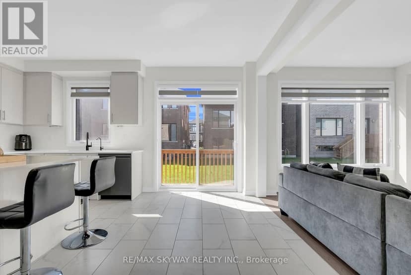 16 Tyler Avenue — photo 14 of 40