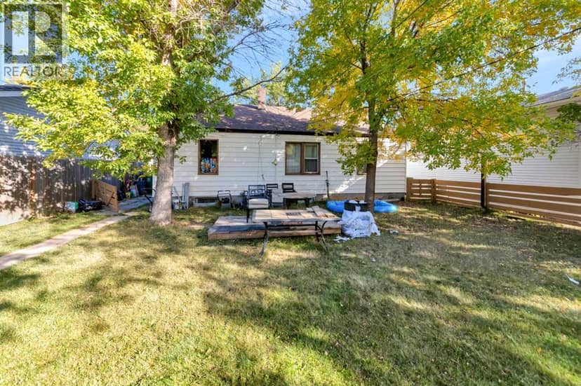 4813 48 Street — photo 18 of 24