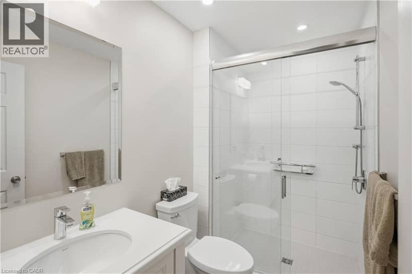 618 VICTORIA Street — photo 17 of 39
