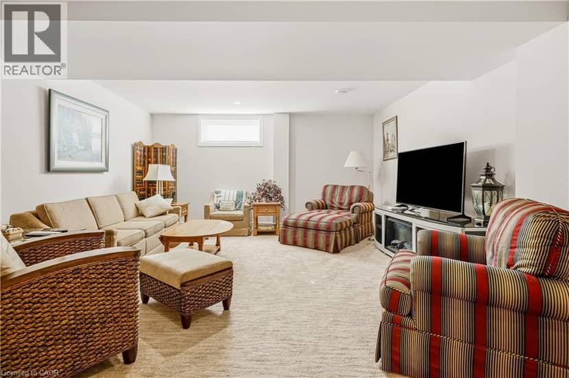 618 VICTORIA Street — photo 26 of 39