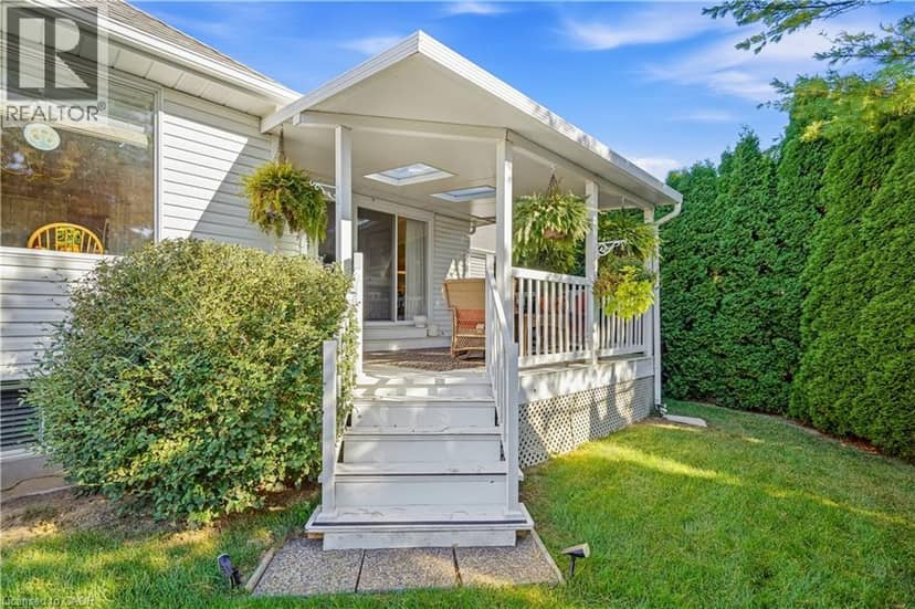 618 VICTORIA Street — photo 32 of 39