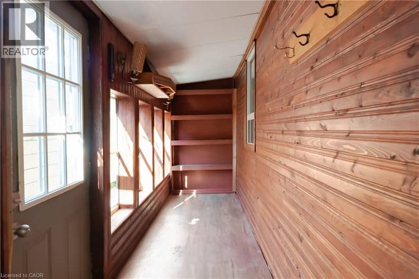 111 WEST Avenue N — photo 11 of 21