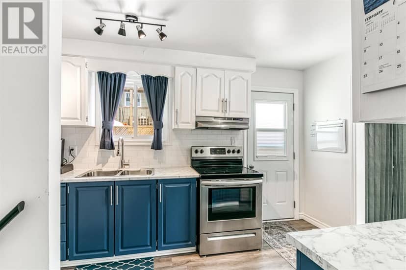 168B Ottawa AVE — photo 12 of 34
