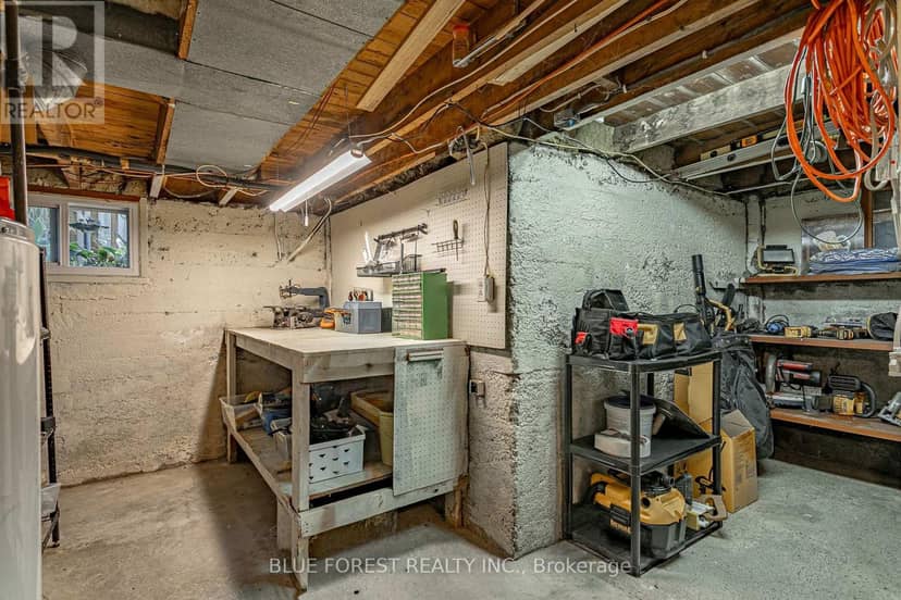 354 Calgary Street — photo 29 of 40