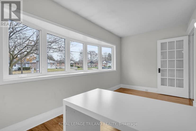 459 Hale Street — photo 19 of 40
