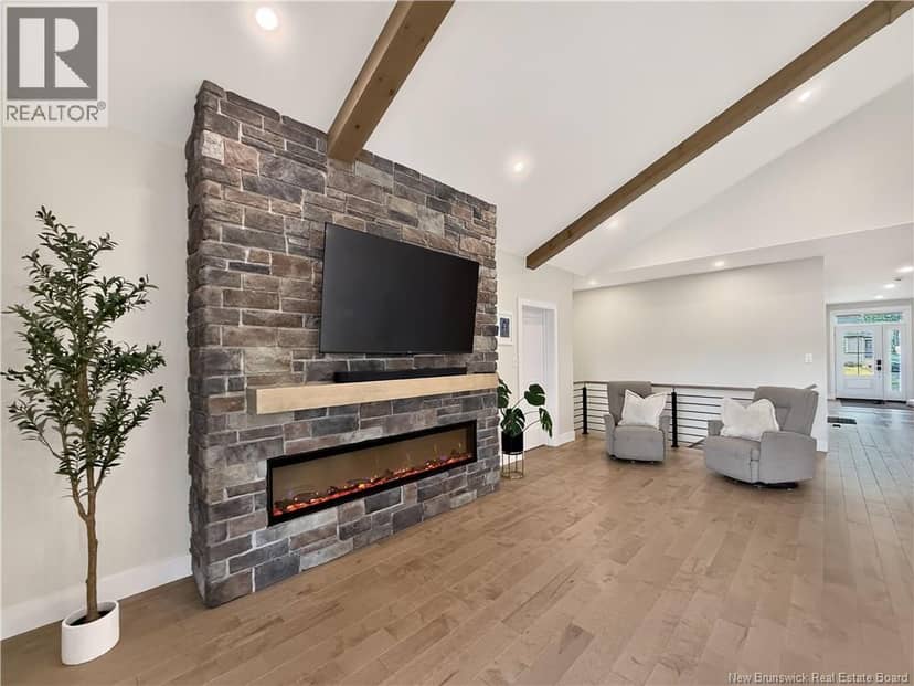 34 Highland Drive — photo 4 of 40