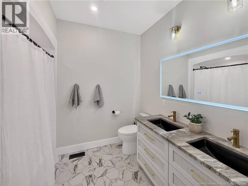 34 Highland Drive — photo 23 of 40