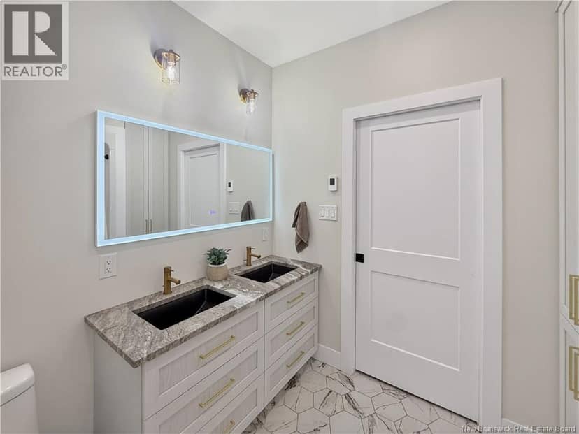 34 Highland Drive — photo 22 of 40