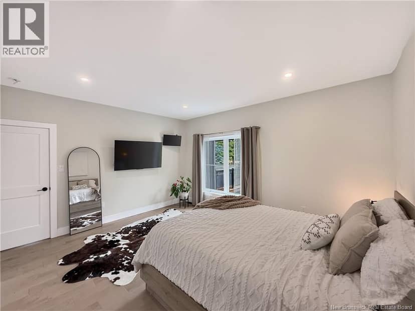 34 Highland Drive — photo 12 of 40