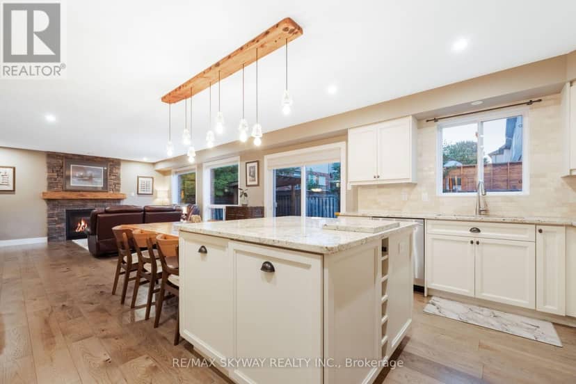 117 Oak Ridge Drive — photo 10 of 38