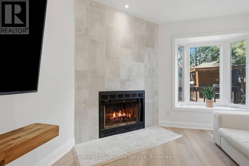 8 - 500 Silverthorne Crescent — photo 11 of 28
