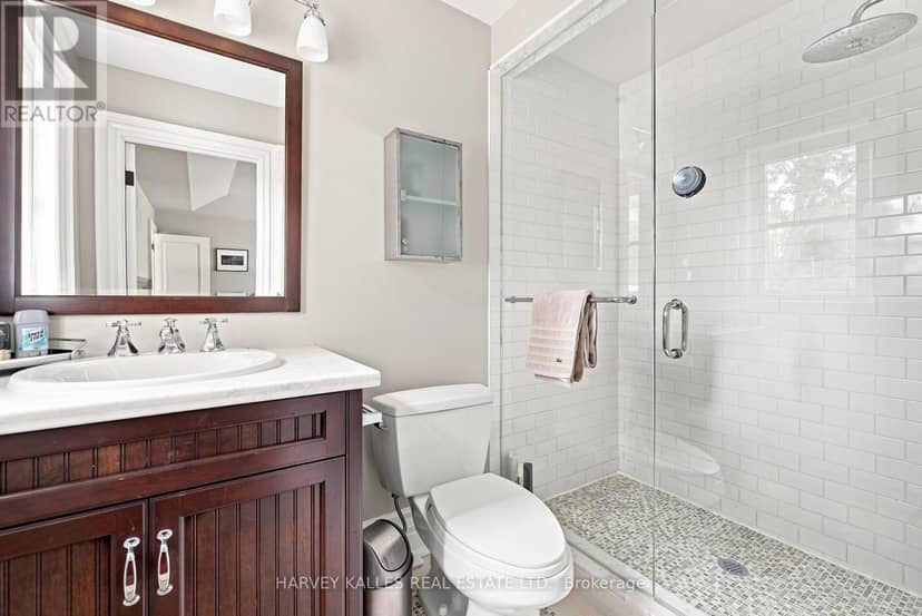 14 Denewood Crescent — photo 40 of 40