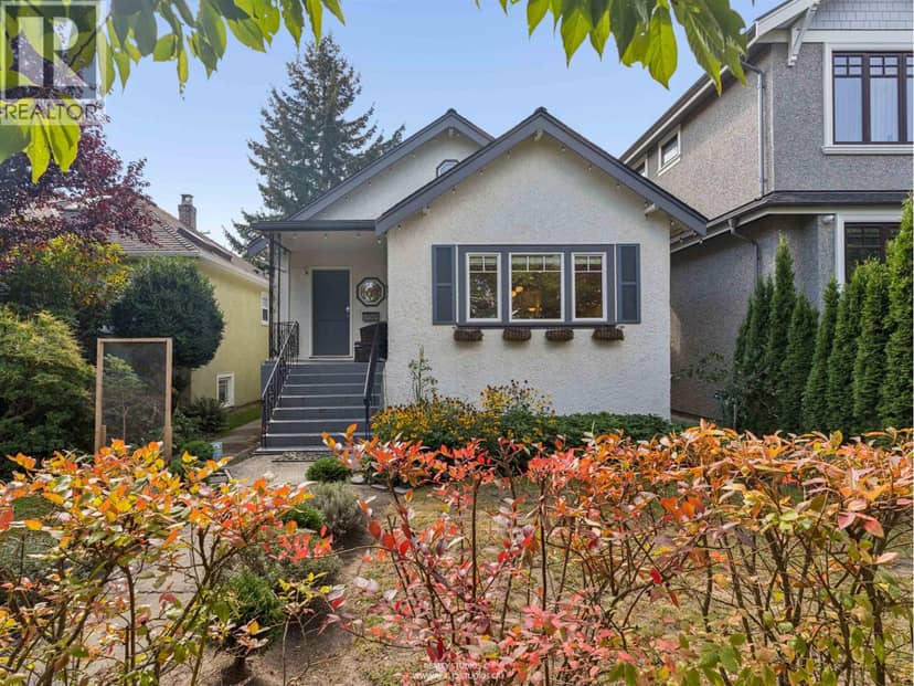 558 W 19TH AVENUE, Vancouver