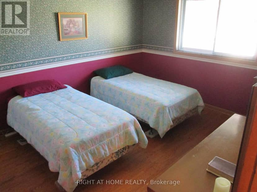 910 Scarborough Golf Club Road — photo 10 of 29