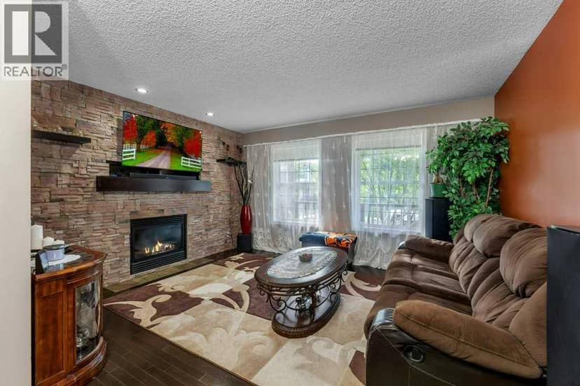 66 Reunion Grove NW, Airdrie, photo 7