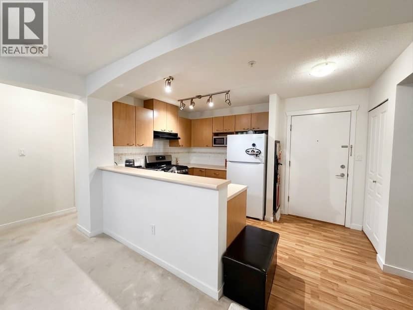 212 2958 SILVER SPRINGS BOULEVARD, Coquitlam, photo 6