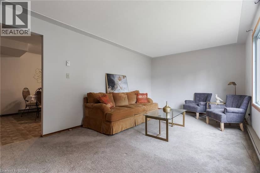 18 OAKHILL Drive Unit# 12B — photo 5 of 40
