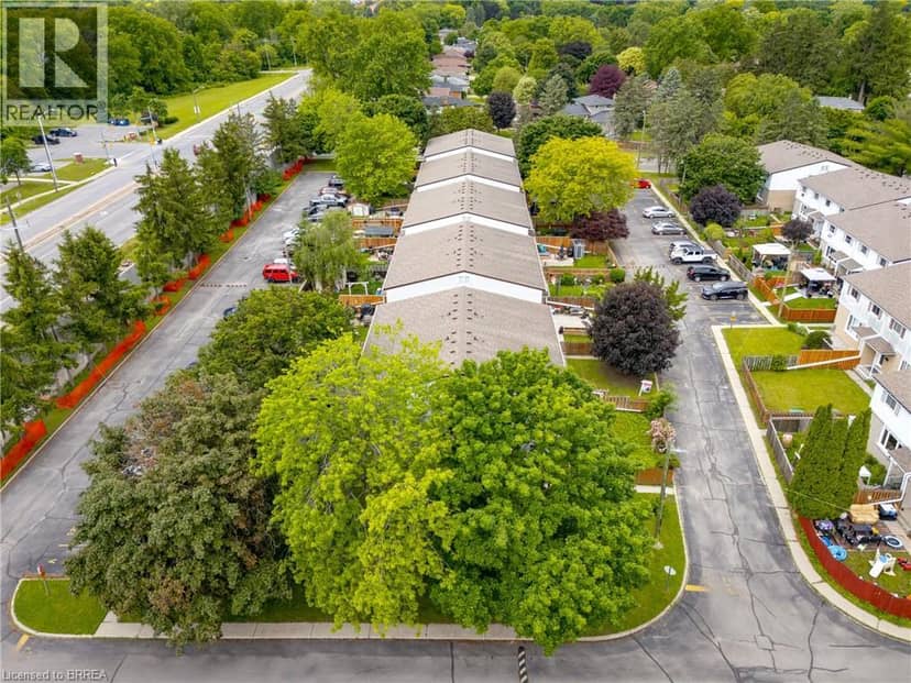18 OAKHILL Drive Unit# 12B — photo 32 of 40
