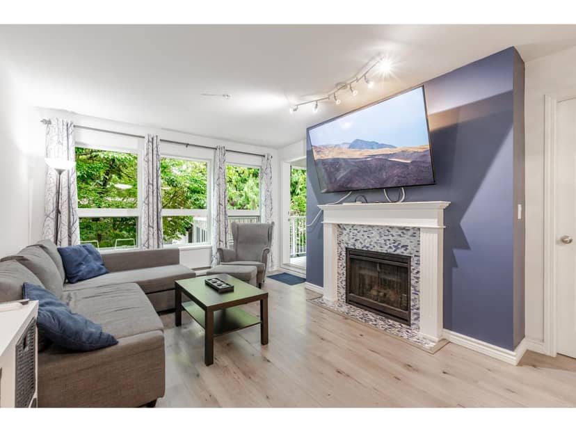 202 9688 148 STREET, Surrey