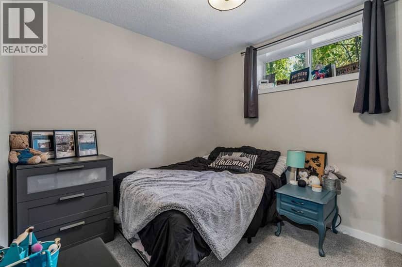 304 Cranfield Common SE — photo 21 of 23