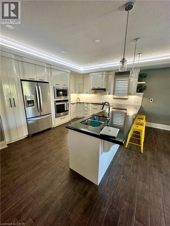 5 ARDEN Avenue — photo 12 of 27