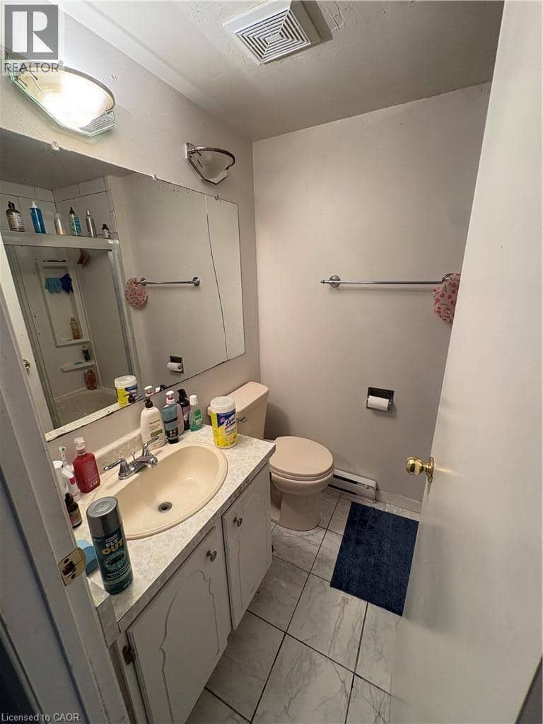 2380 BROMSGROVE Road Unit# 4 — photo 11 of 13