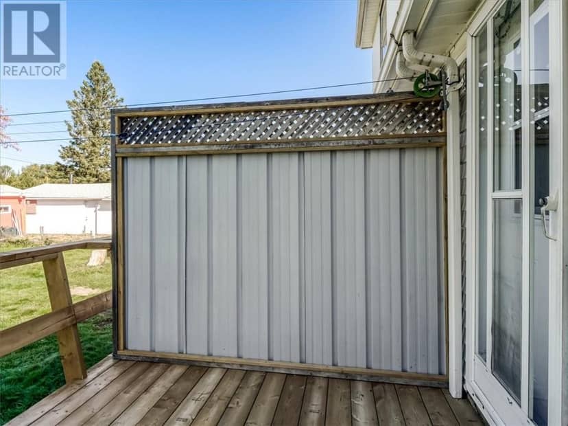 35-35A Fir Street, Onaping, photo 7