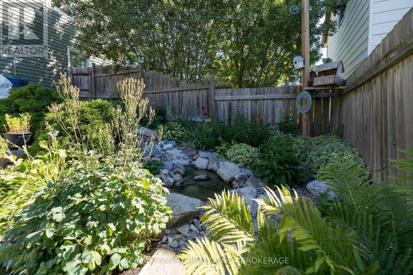 13 Concession Street — photo 14 of 40