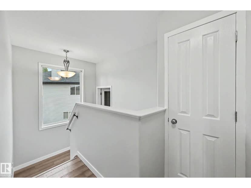 62 Greystone Cr — photo 21 of 40