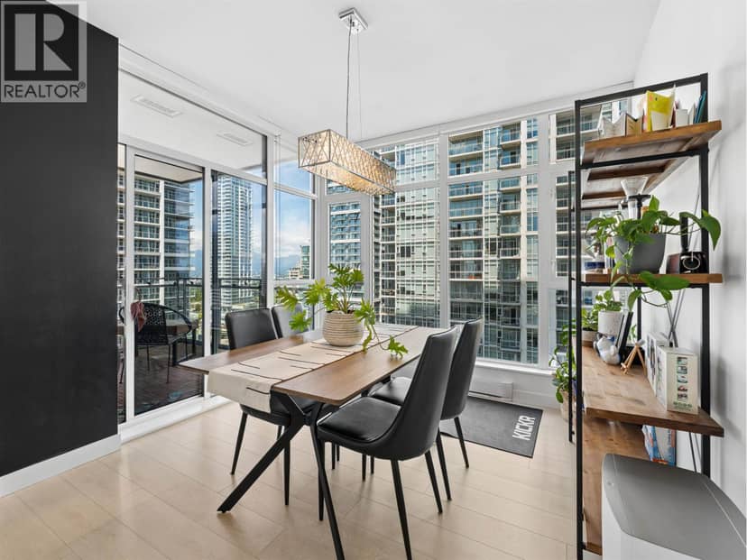 1807 6098 STATION STREET, Burnaby, photo 8