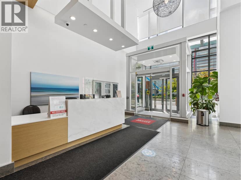 1807 6098 STATION STREET, Burnaby, photo 4